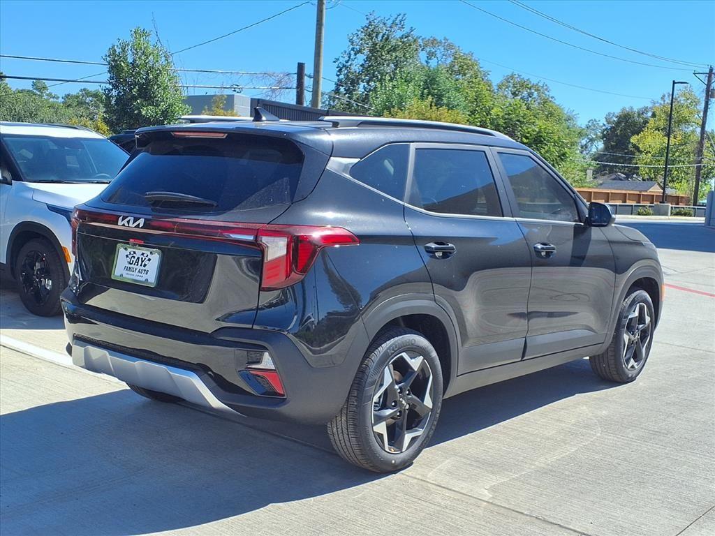 new 2026 Kia Seltos car, priced at $25,635