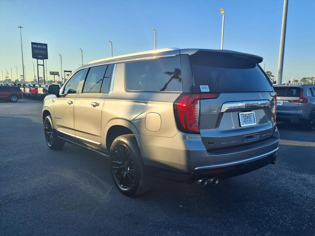 used 2021 GMC Yukon XL car, priced at $47,991