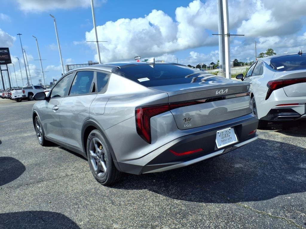 new 2025 Kia K4 car, priced at $22,957