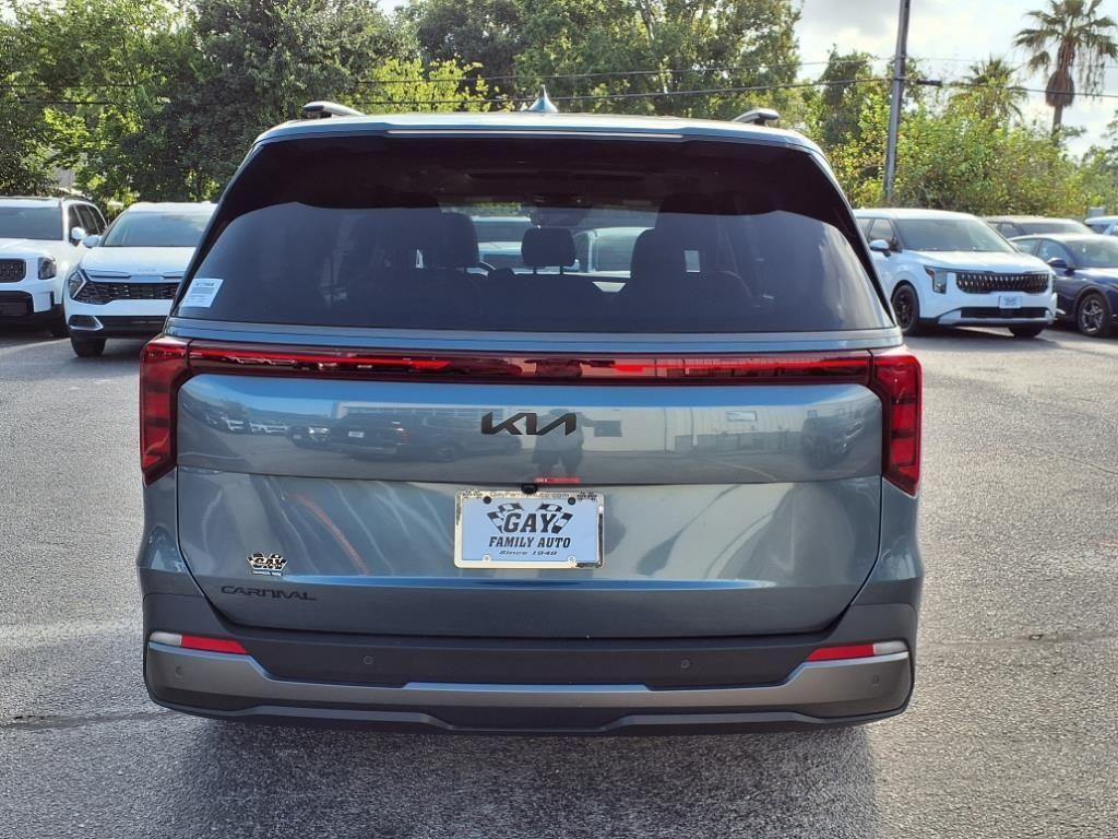 new 2026 Kia Carnival car, priced at $47,342