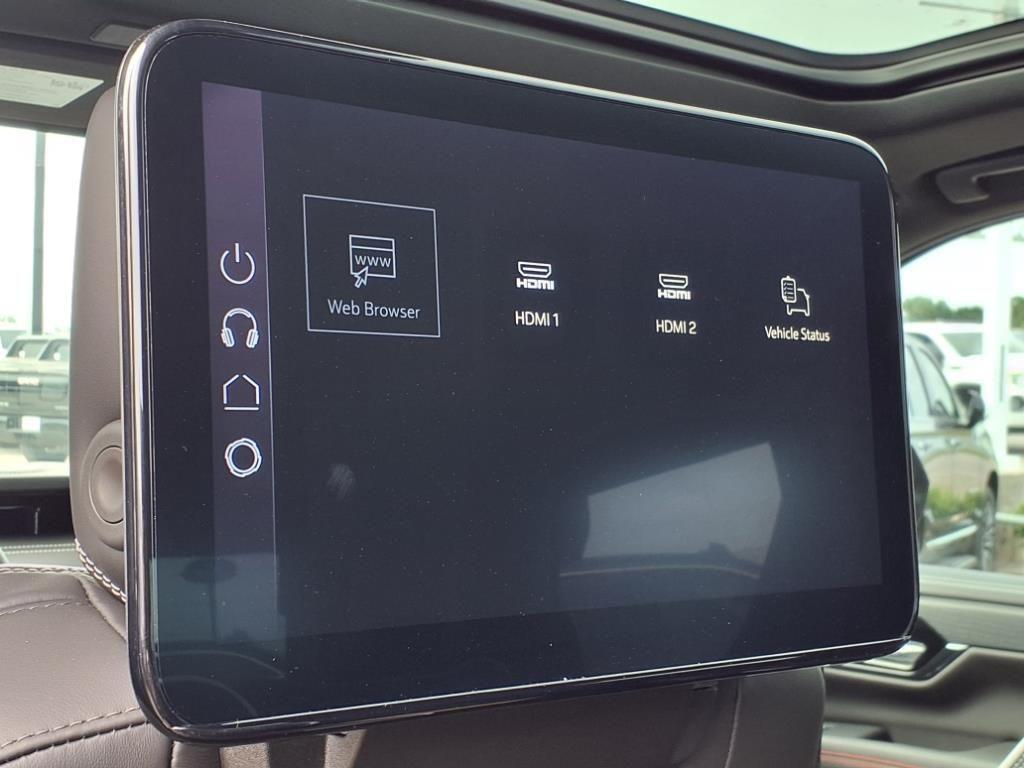 new 2025 GMC Yukon car, priced at $102,334