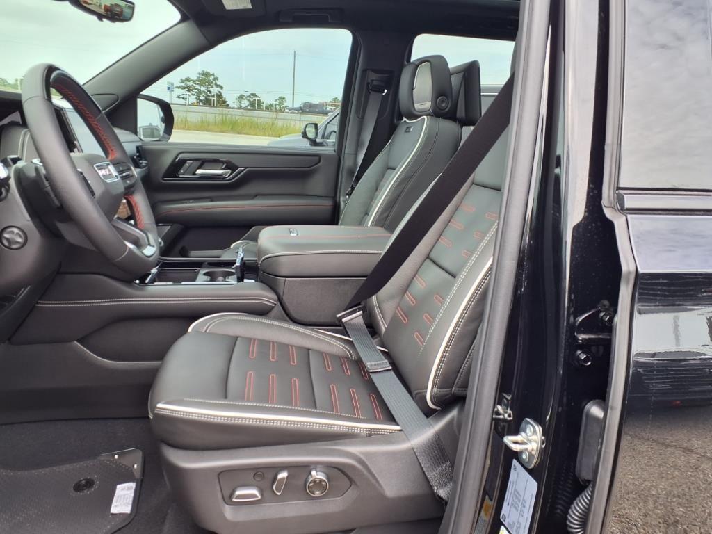 new 2025 GMC Yukon car, priced at $102,334
