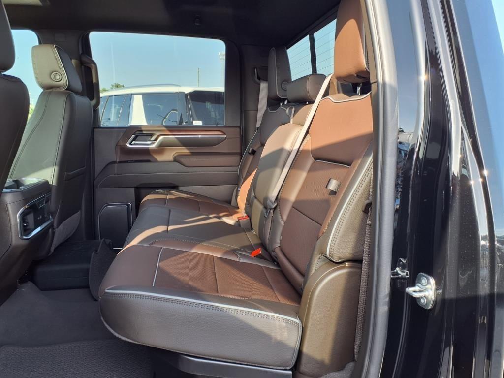 new 2025 GMC Sierra 2500 car, priced at $83,699