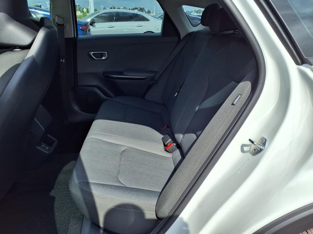 new 2025 Kia K4 car, priced at $23,313
