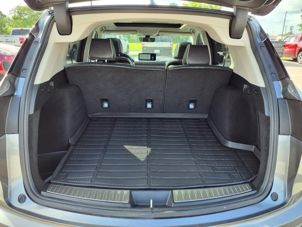used 2024 Acura RDX car, priced at $43,991