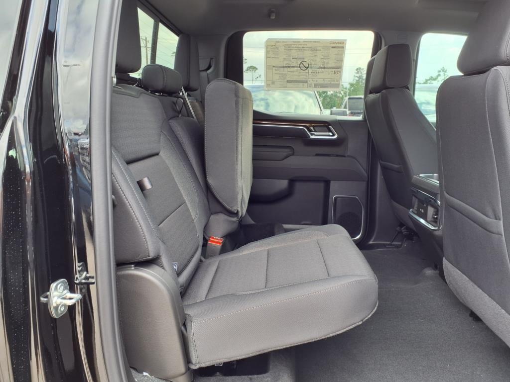 new 2025 GMC Sierra 1500 car, priced at $55,372