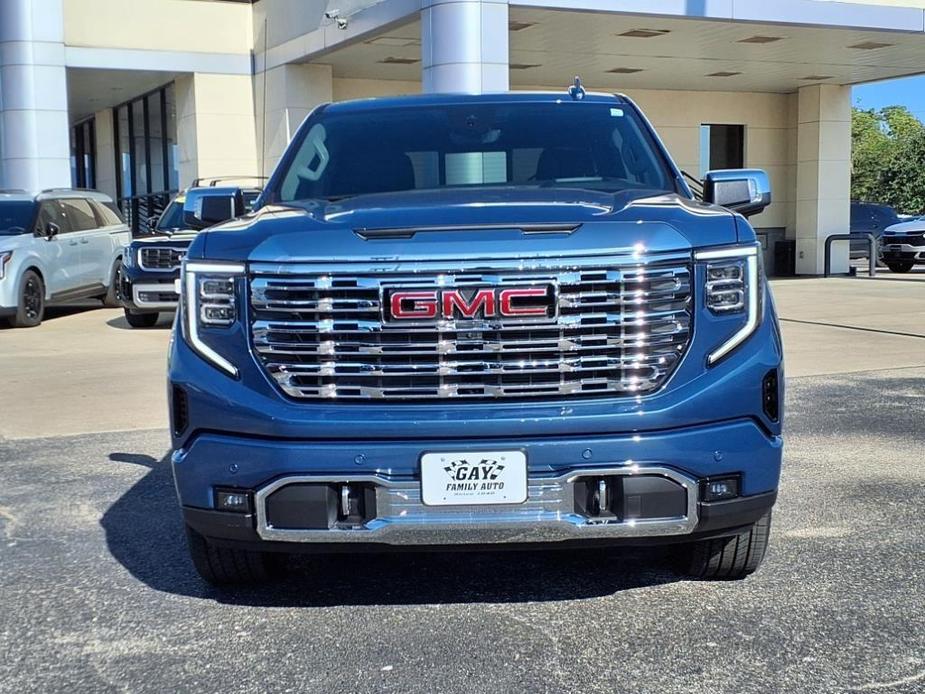 new 2025 GMC Sierra 1500 car, priced at $67,955