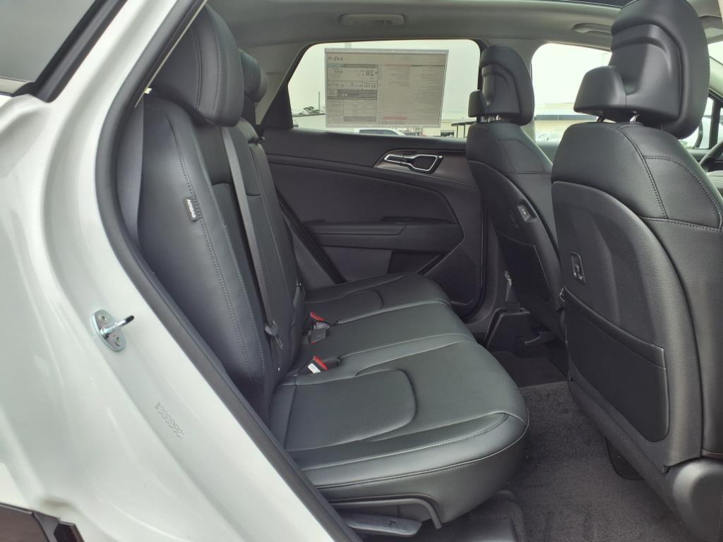 new 2026 Kia Sportage car, priced at $35,427