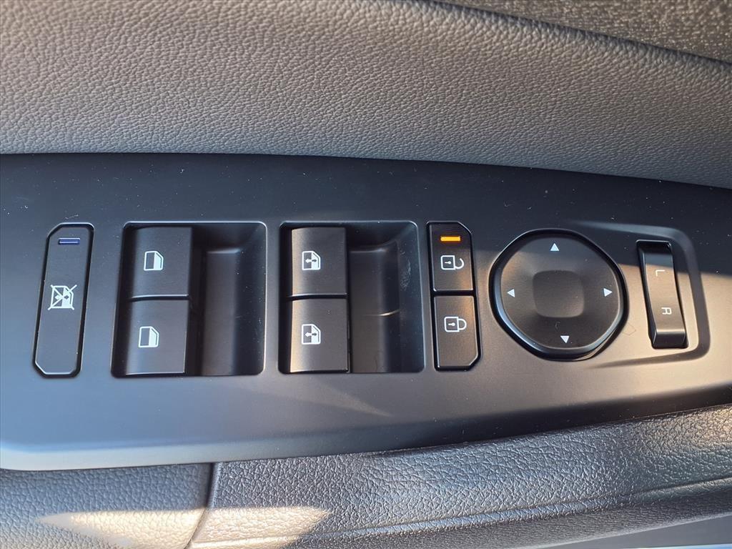 new 2026 Kia Sportage car, priced at $31,659