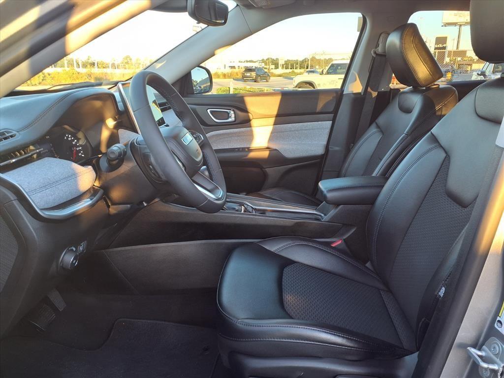 used 2022 Jeep Compass car, priced at $18,991