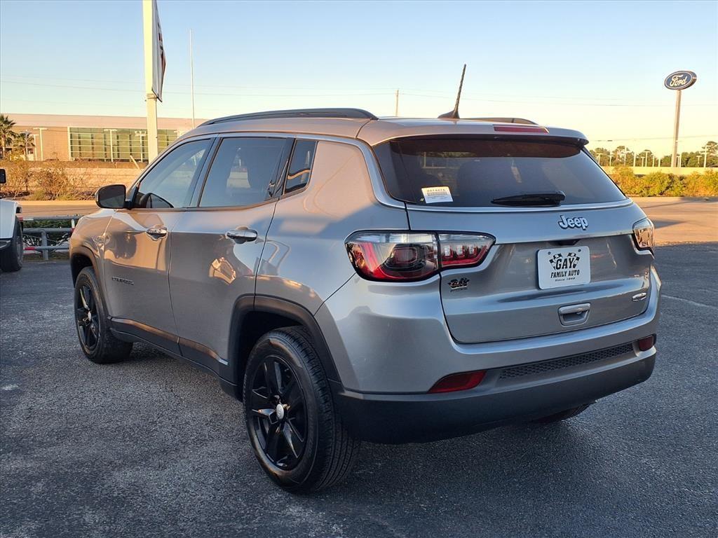 used 2022 Jeep Compass car, priced at $18,991