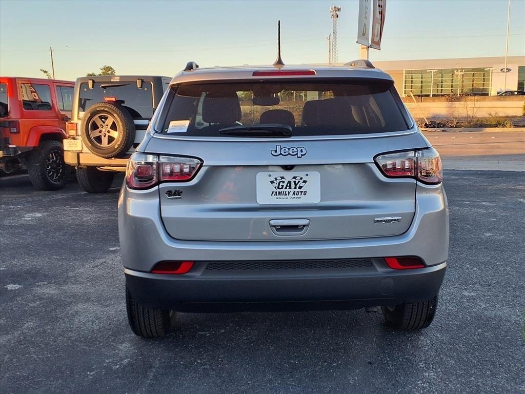 used 2022 Jeep Compass car, priced at $18,991