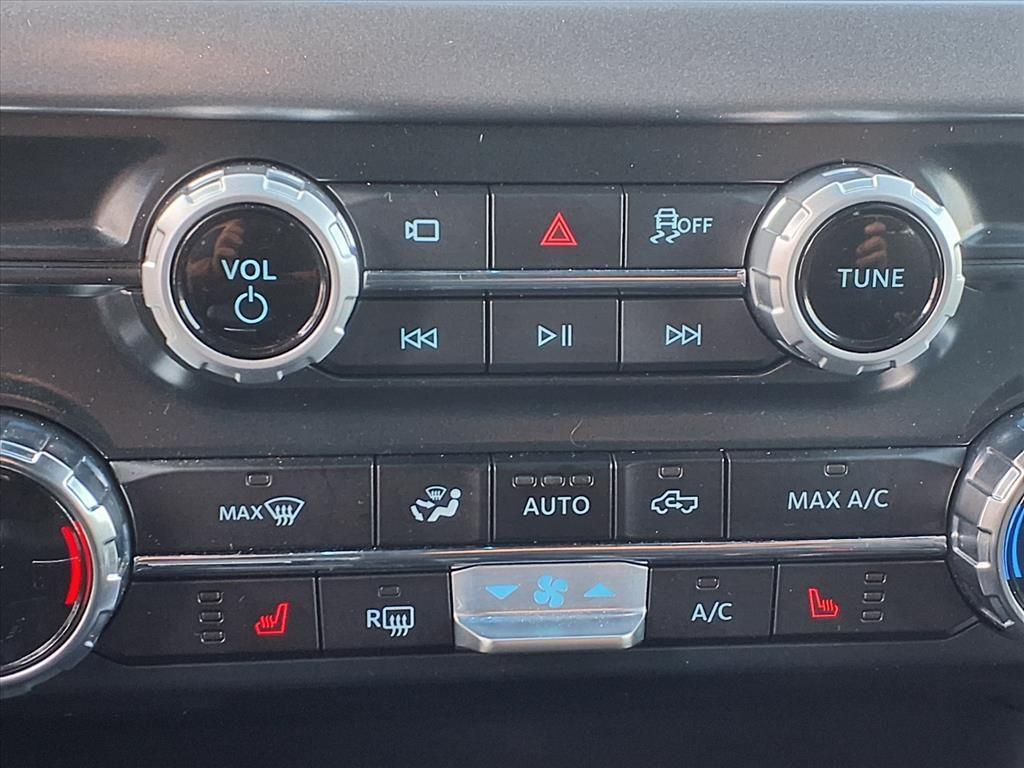 used 2025 Ford F-150 car, priced at $43,991