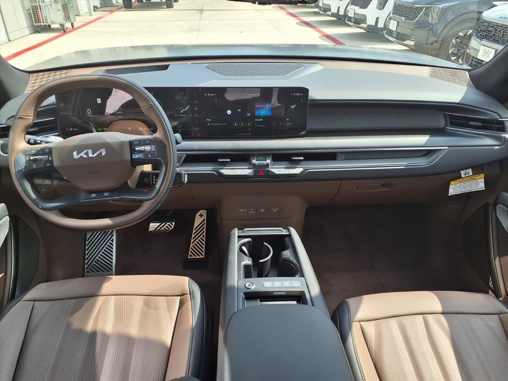 new 2026 Kia EV9 car, priced at $67,720