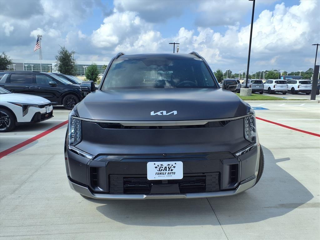 new 2026 Kia EV9 car, priced at $67,720