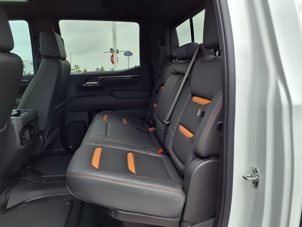 new 2025 GMC Sierra 1500 car, priced at $67,961