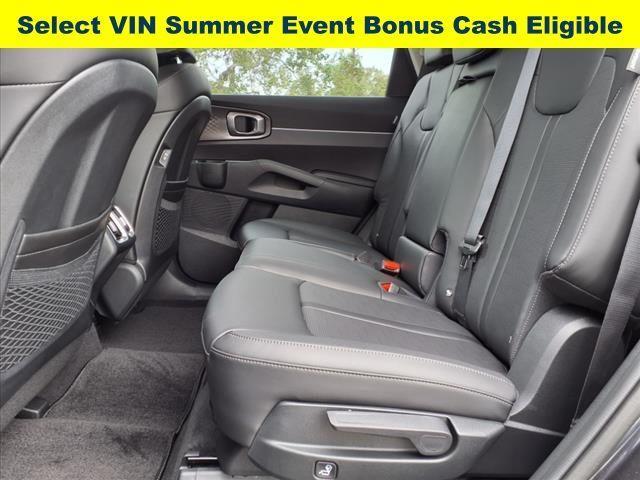 new 2025 Kia Sorento car, priced at $37,516