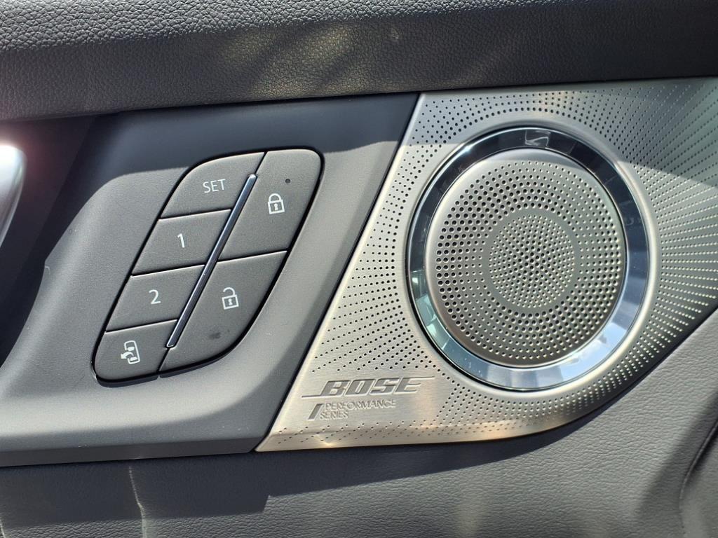 new 2025 Buick Enclave car, priced at $57,994
