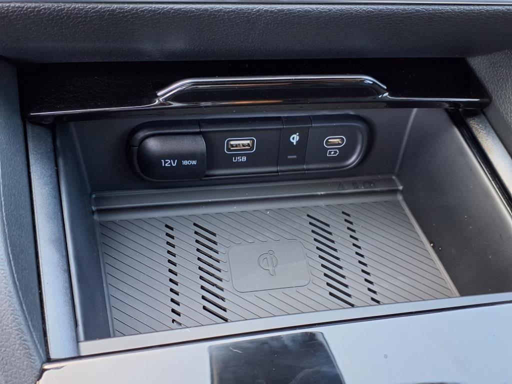 new 2025 Kia Sportage Hybrid car, priced at $32,899