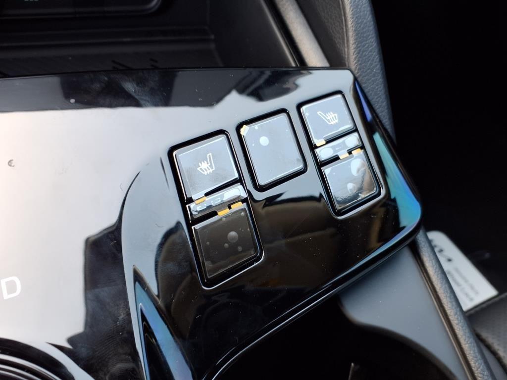 new 2025 Kia Sportage Hybrid car, priced at $32,899