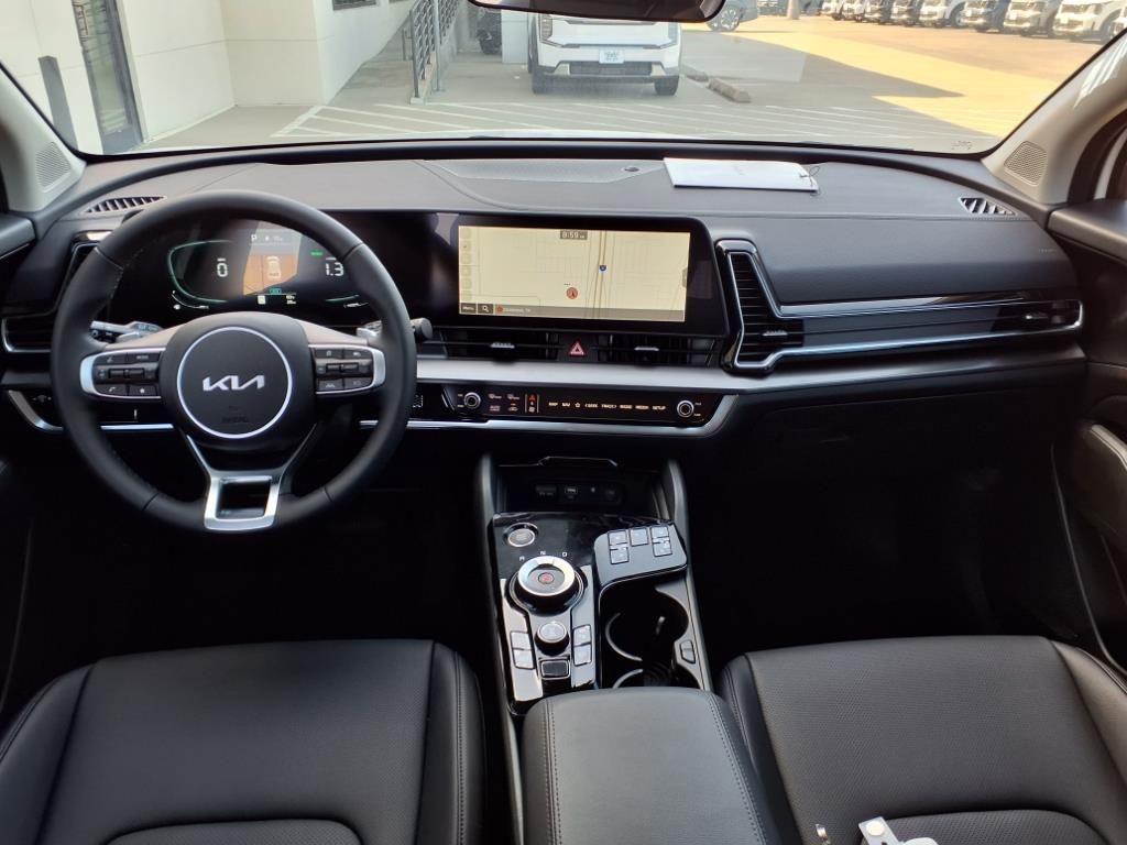 new 2025 Kia Sportage Hybrid car, priced at $32,899