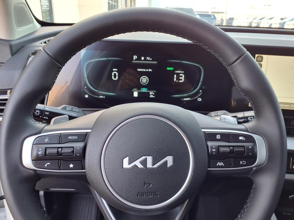 new 2025 Kia Sportage Hybrid car, priced at $32,899