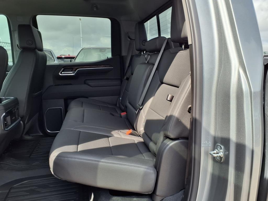 new 2025 GMC Sierra 1500 car, priced at $59,253