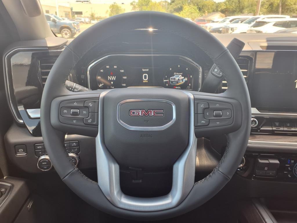 new 2025 GMC Sierra 2500 car, priced at $75,992