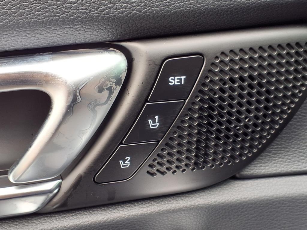 new 2025 Kia Telluride car, priced at $47,995
