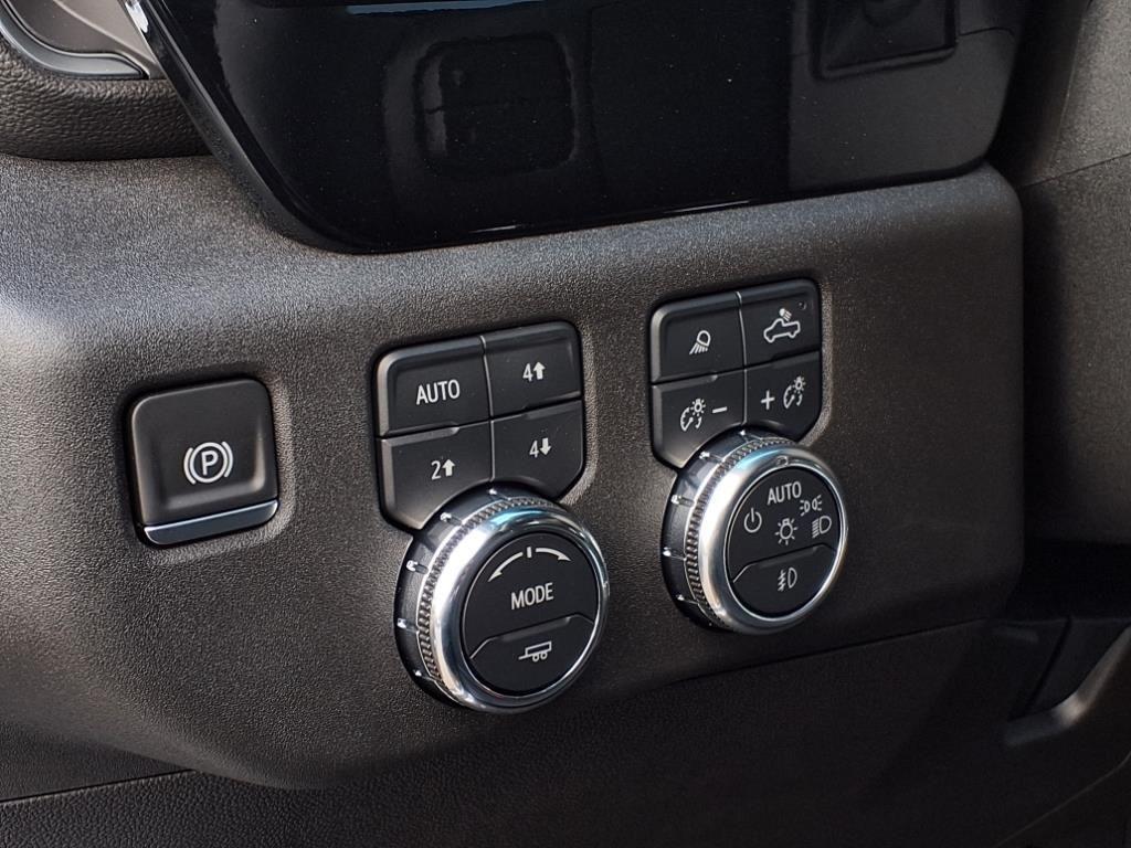 new 2025 GMC Sierra 2500 car, priced at $75,595