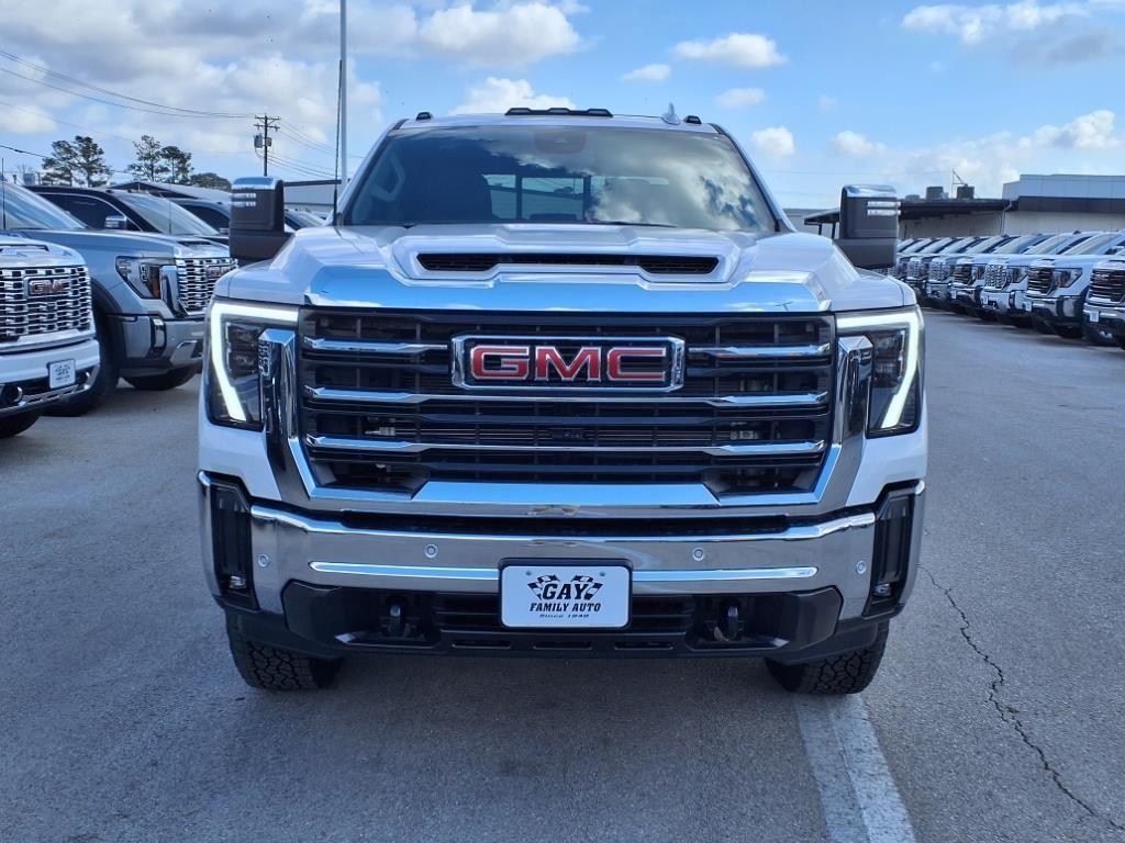 new 2025 GMC Sierra 2500 car, priced at $75,595