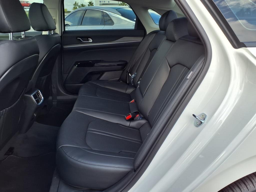 new 2025 Kia K5 car, priced at $34,571