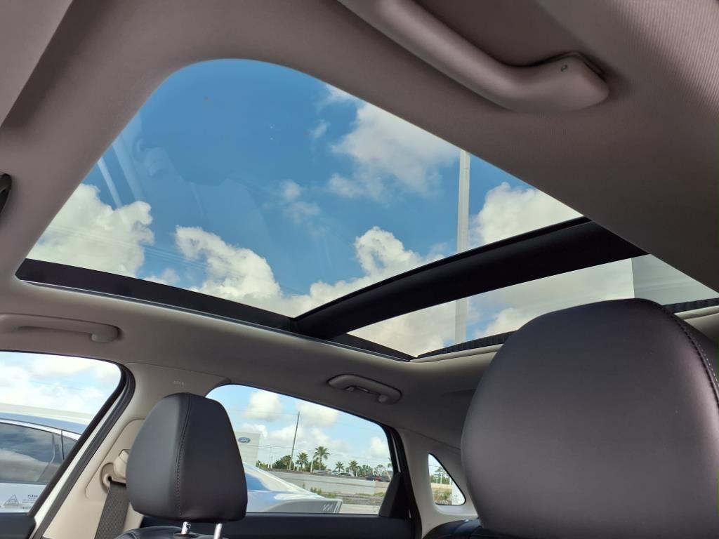 new 2025 Kia K5 car, priced at $34,571