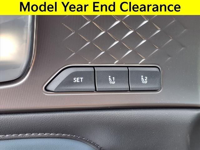 new 2025 Kia Sorento Hybrid car, priced at $43,345