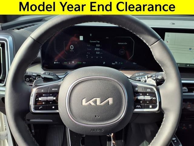 new 2025 Kia Sorento Hybrid car, priced at $43,345