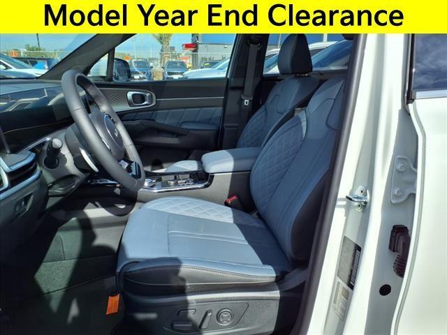 new 2025 Kia Sorento Hybrid car, priced at $43,345