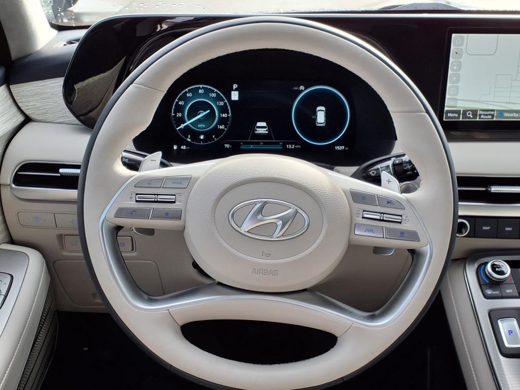 used 2025 Hyundai Palisade car, priced at $49,991