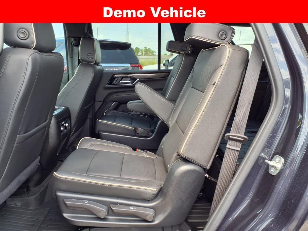 new 2025 GMC Yukon car, priced at $71,725