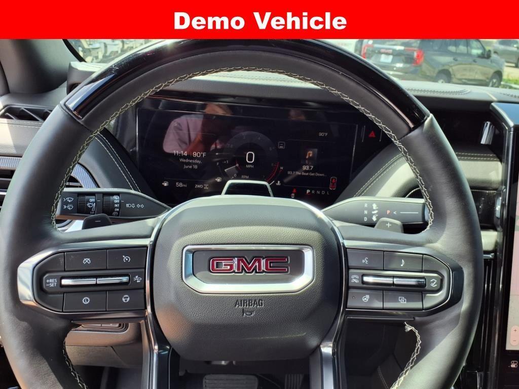 new 2025 GMC Yukon car, priced at $71,725