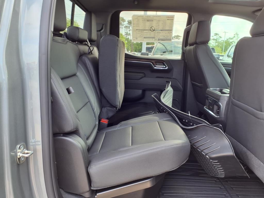 new 2025 GMC Sierra 1500 car, priced at $60,653
