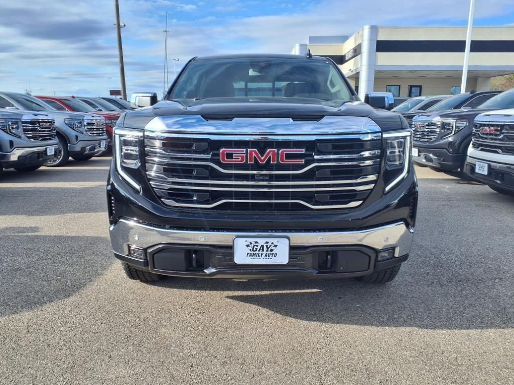 new 2025 GMC Sierra 1500 car, priced at $60,915