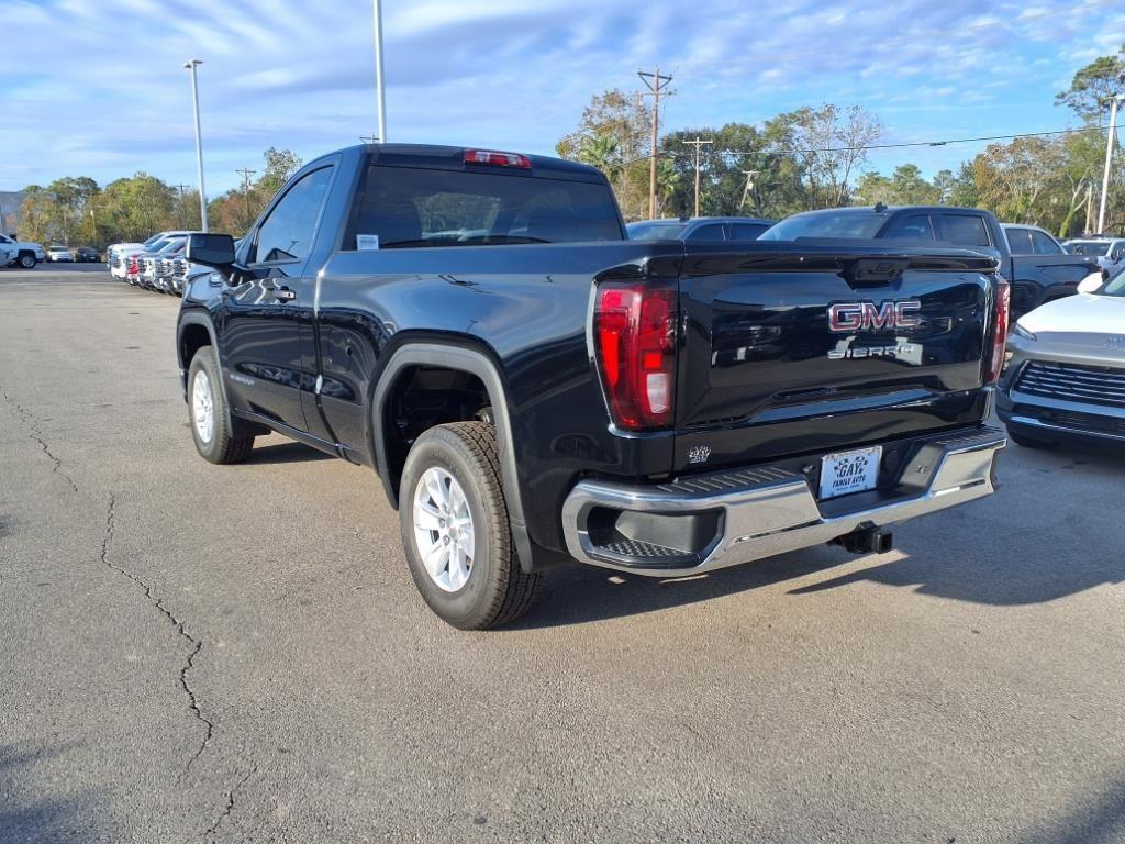 new 2025 GMC Sierra 1500 car, priced at $33,185