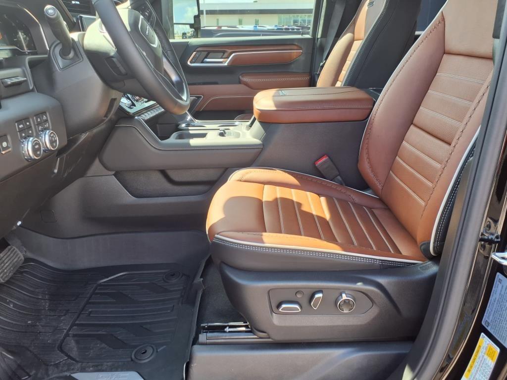 new 2025 GMC Sierra 2500 car, priced at $92,524