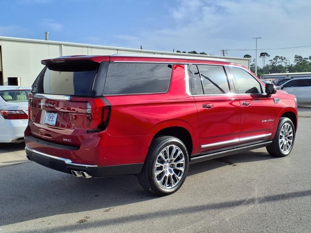 used 2025 GMC Yukon XL car, priced at $90,991