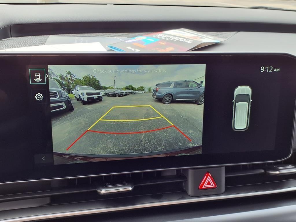 new 2025 Kia Carnival car, priced at $39,975