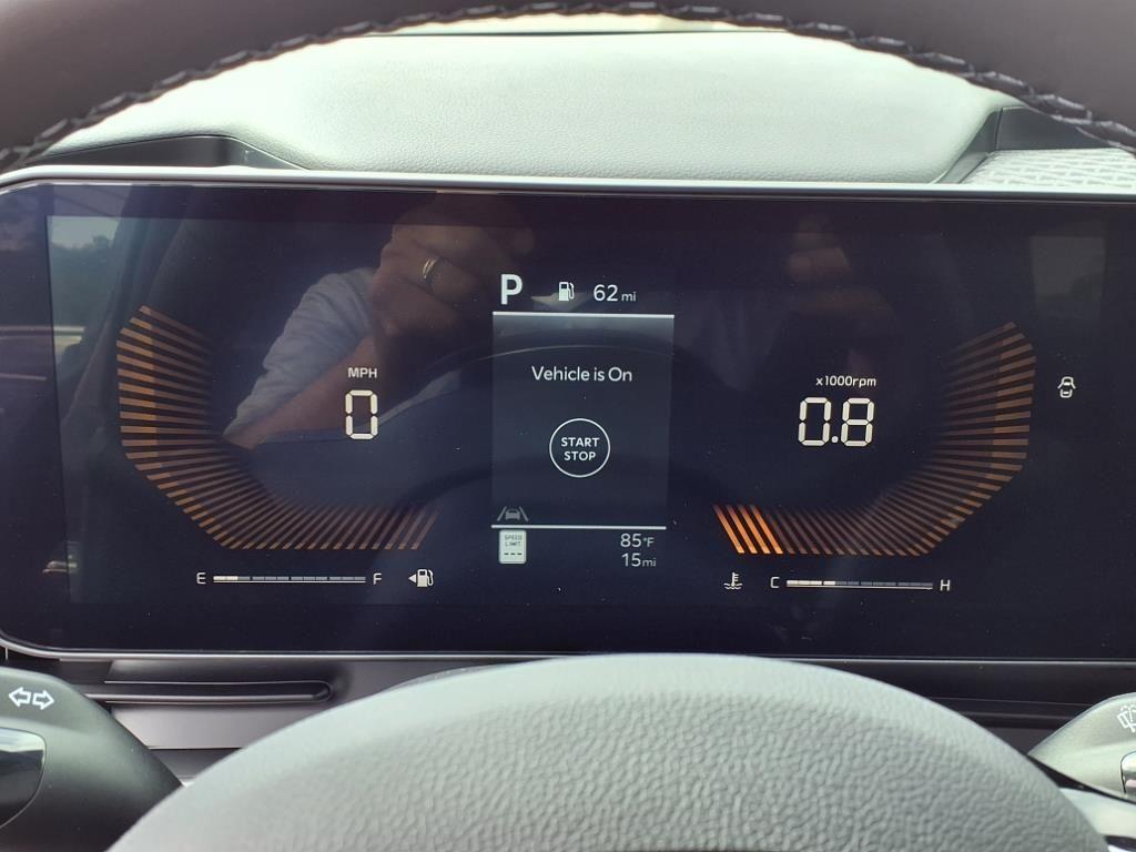 new 2025 Kia Carnival car, priced at $39,975