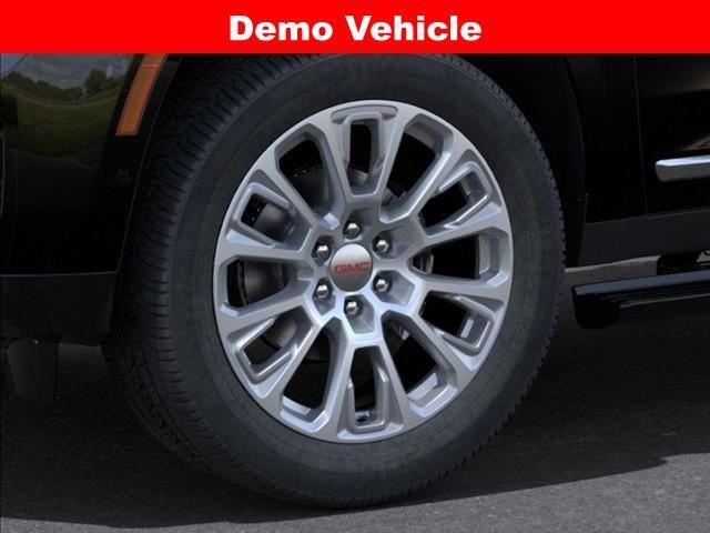 new 2025 GMC Yukon XL car, priced at $89,995