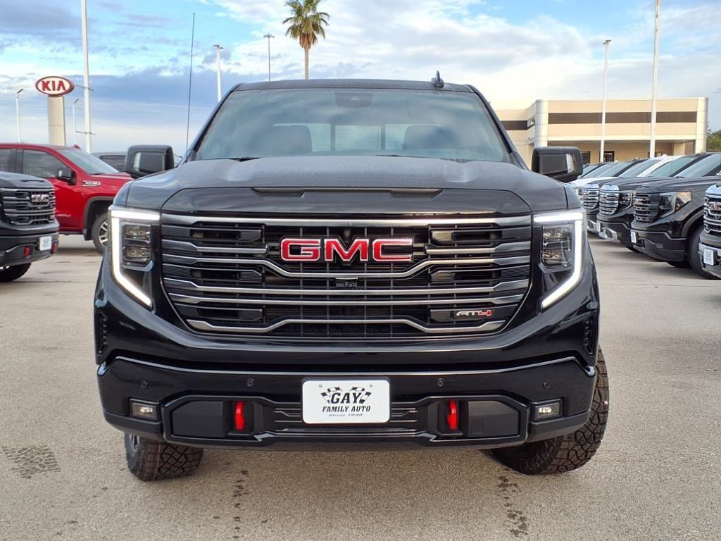 new 2025 GMC Sierra 1500 car, priced at $71,290