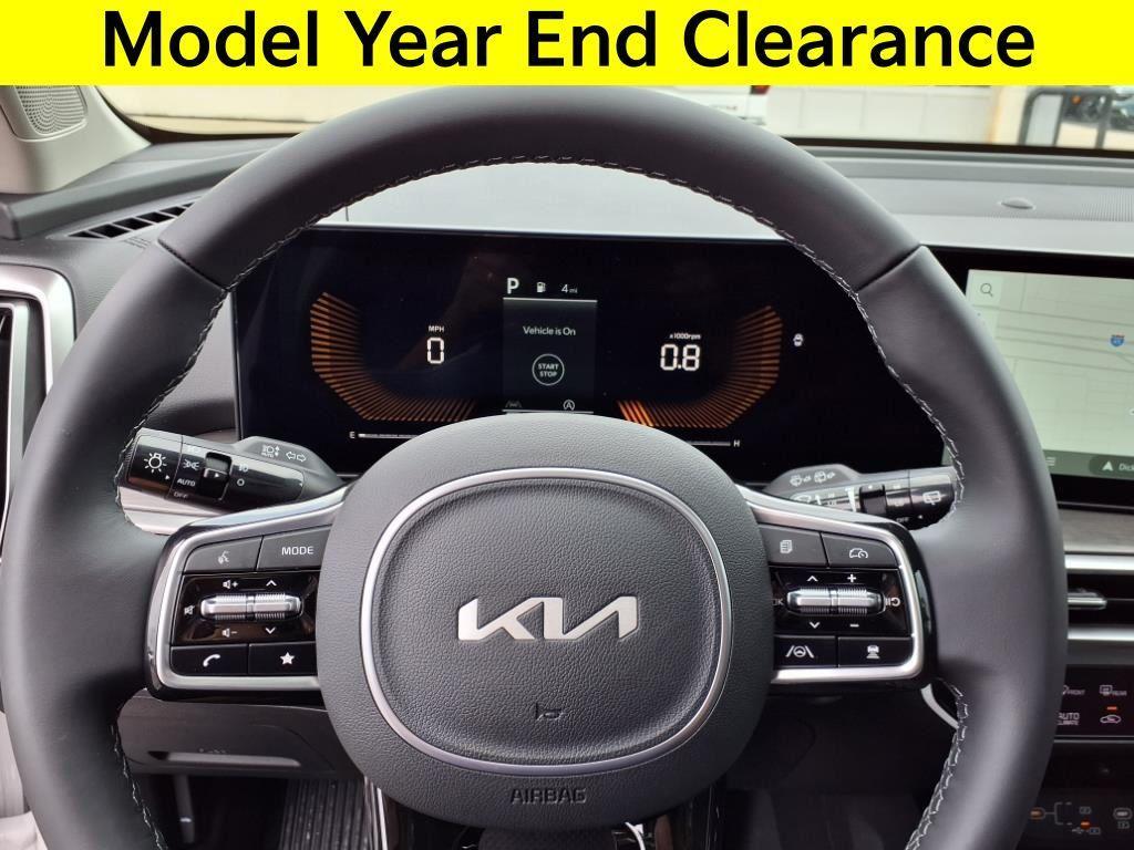 new 2025 Kia Sorento car, priced at $39,900