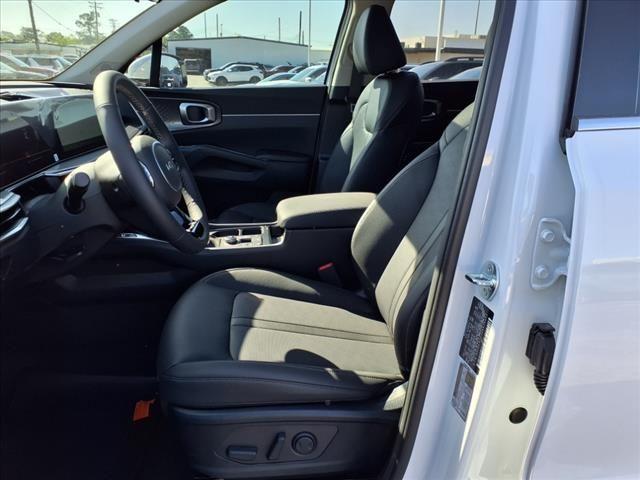 new 2025 Kia Sorento car, priced at $36,480